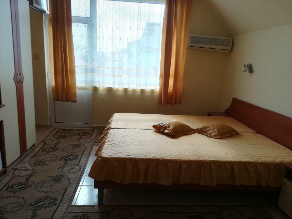 Guest House Georgieva Ράβντα Εξωτερικό φωτογραφία